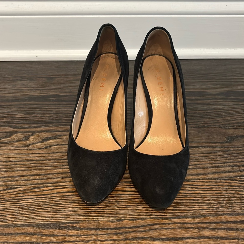 M. GEMI The Lustro Black Suede Block Heels 38.5